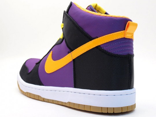 Nike Dunk Hi Supreme Lakers / Kotníkové boty Nike (http://www.stylehunter.cz)