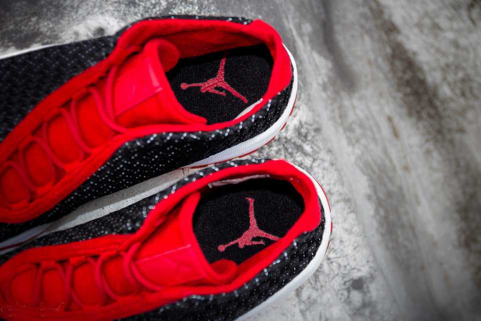 Air Jordan Future Premium Black/Gym Red - Přiblížení klasice (http://www.stylehunter.cz)