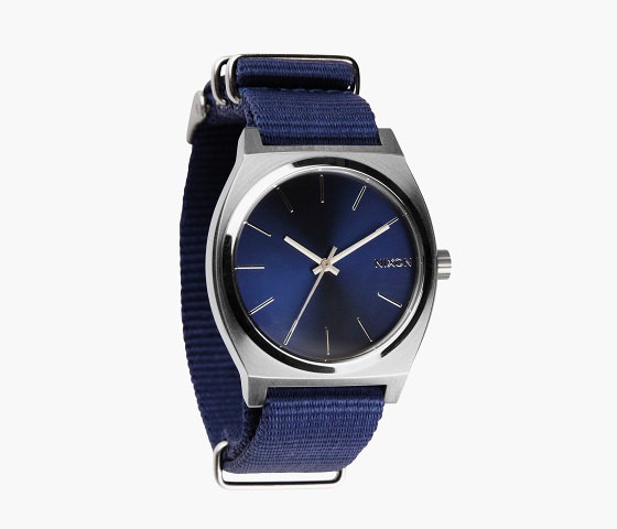 Nixon x colette / Propracované hodinky Time Teller LTD