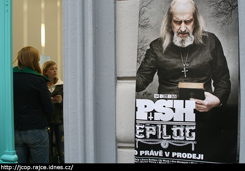 Obsáhlý fotoreport z release párty PSH "Epilog" - ikonik. coolture store (http://www.stylehunter.cz)