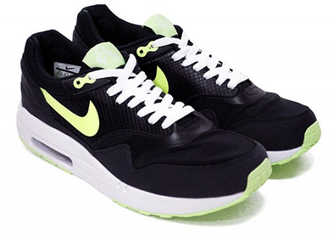 Nike Sportswear / Tenisky Air Maxim 1 - Omega