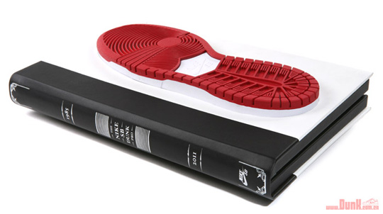 Kniha Nike SB Pro Book 1985-2011 / Vše, co potřebuješ vědět o modelu Dunk (http://www.stylehunter.cz)