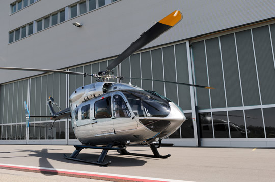 Eurocopter EC145 by Mercedes / Luxus v oblacích (http://www.stylehunter.cz)