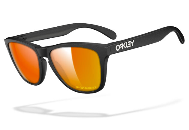 Vytvoř si své vlastní sluneční brýle Oakley Frogskin