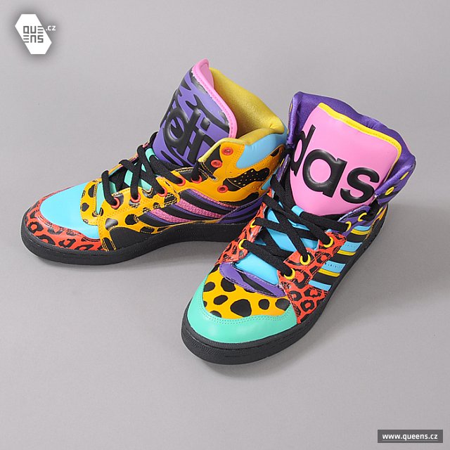 Kotníkové boty adidas 2013 (http://www.stylehunter.cz)