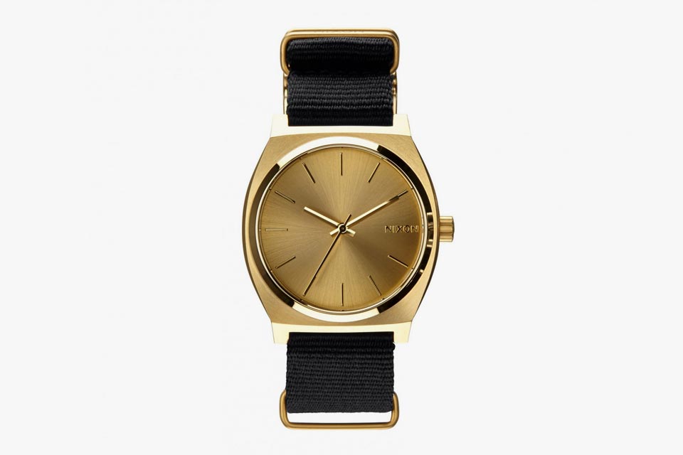 colette x Nixon / Limitované hodinky The Time Teller