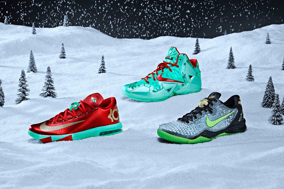 Nike Basketball Christmas / Vánoční basketbalové tenisky